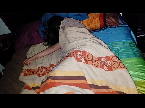 ❤️ Ögey oğul gənc ögey anası yatarkən onu təhqir edir. ️ Porno az.trysex.ru ❌️❤
